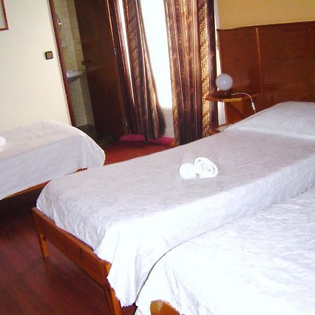 Montanha Hotel Sao Roque do Pico Room photo